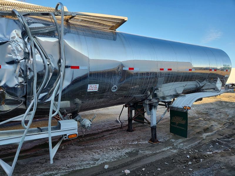 1995 Polar Tank Trailer