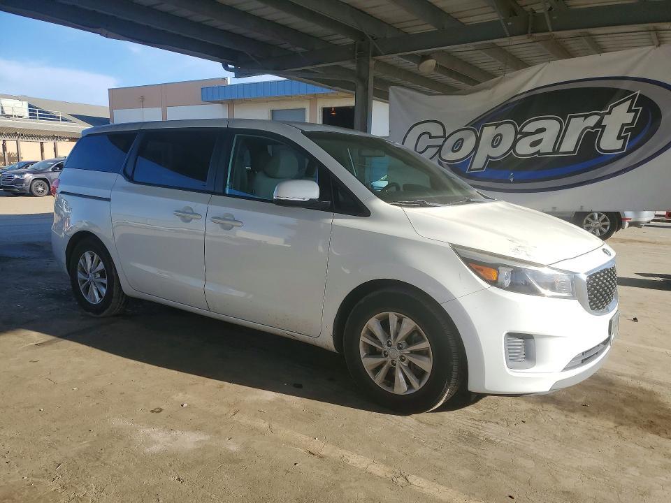2017 KIA Sedona lx