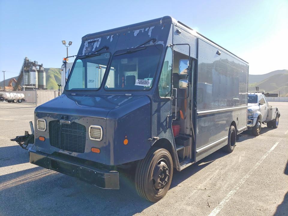 2020 Freightliner Chassis M Line WALK-IN Van