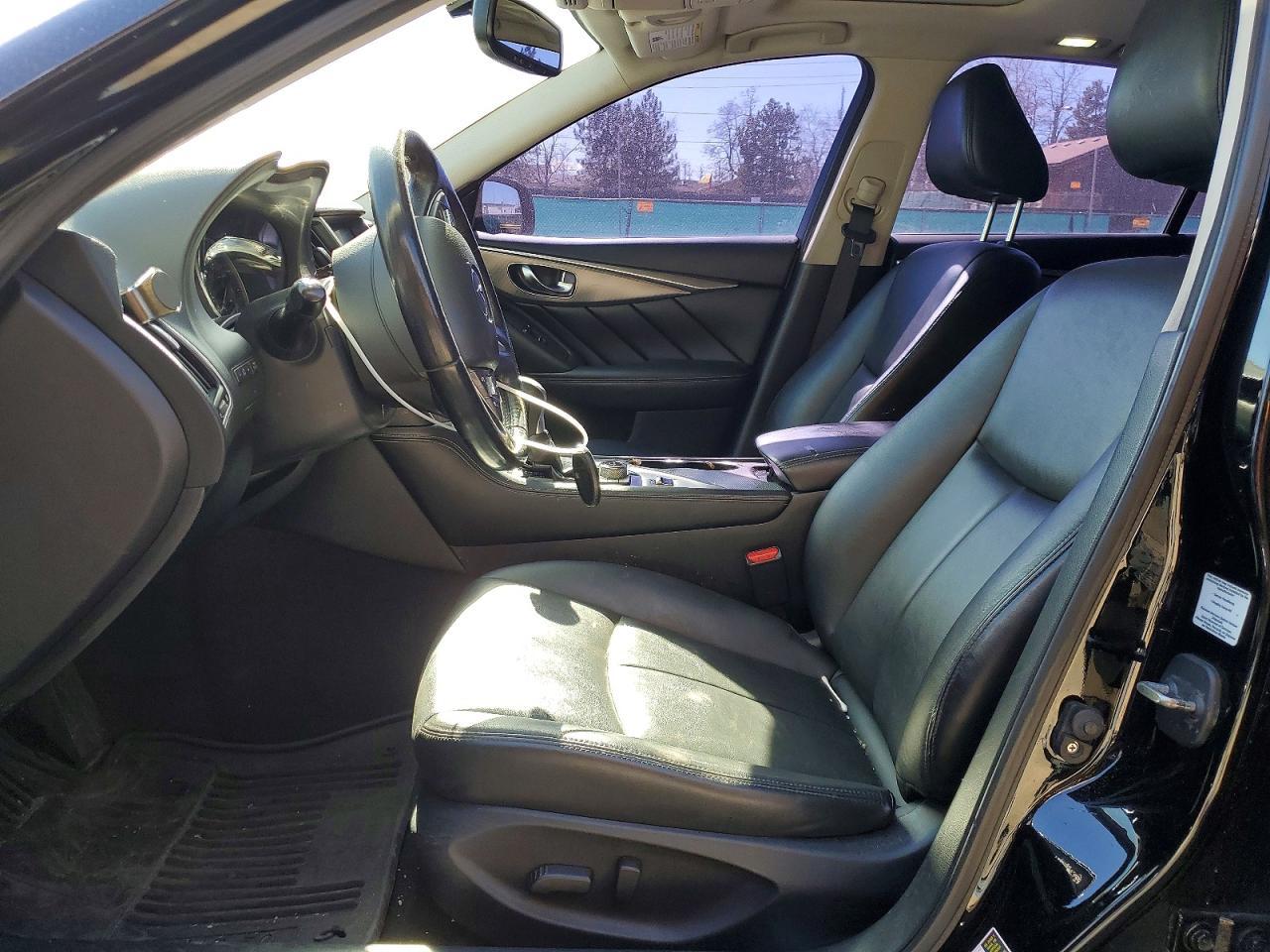 2015 Infinity Q50 Base