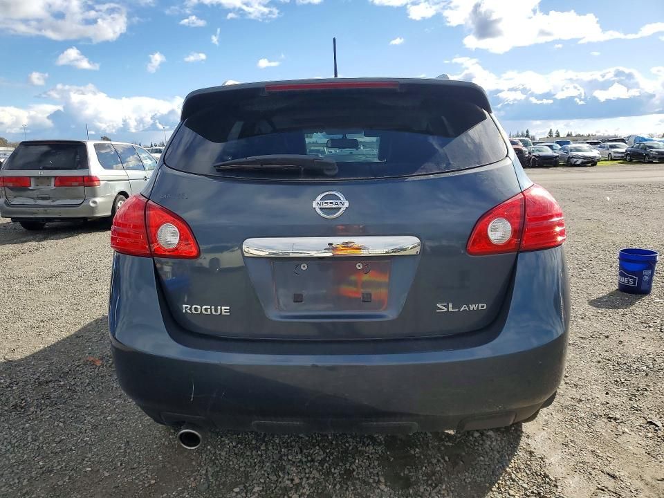 2012 Nissan Rogue s