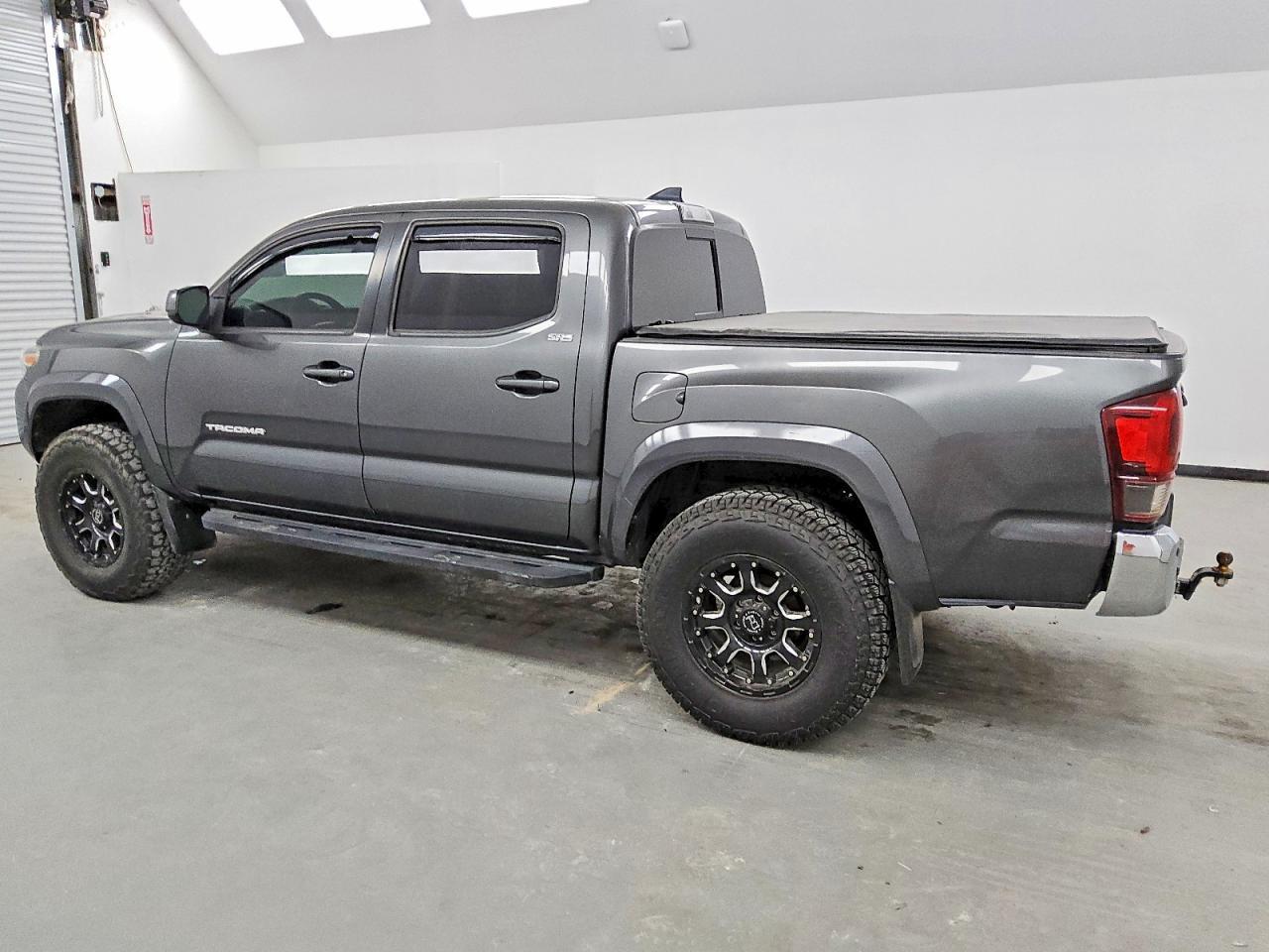 2019 Toyota Tacoma SR5 V6