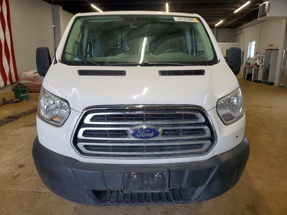 2019 Ford Transit T-250
