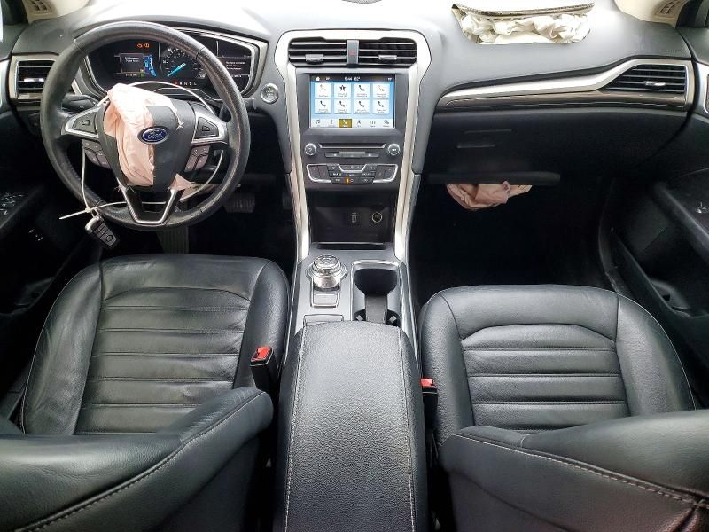 2017 Ford Fusion se Hybrid