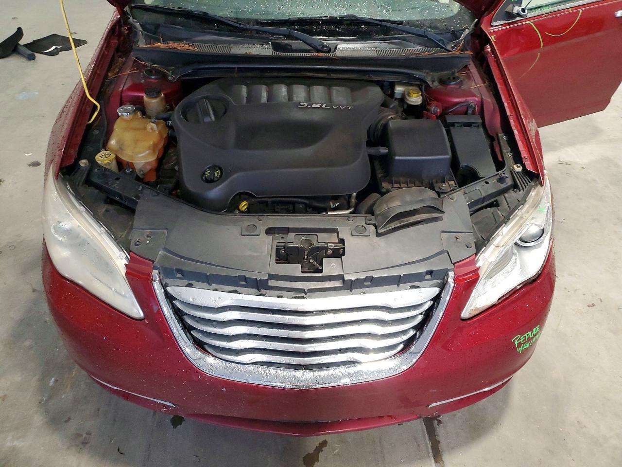 2011 Chrysler 200 Limited