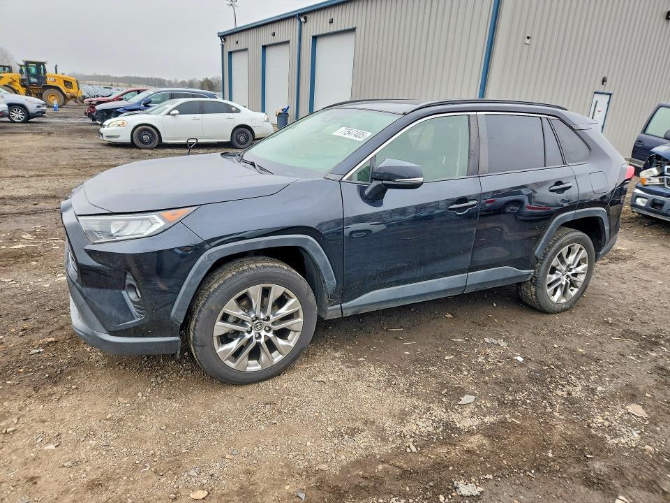 2020 Toyota Rav4 xle Premium