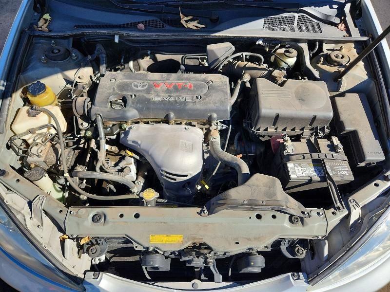 2002 Toyota Camry le