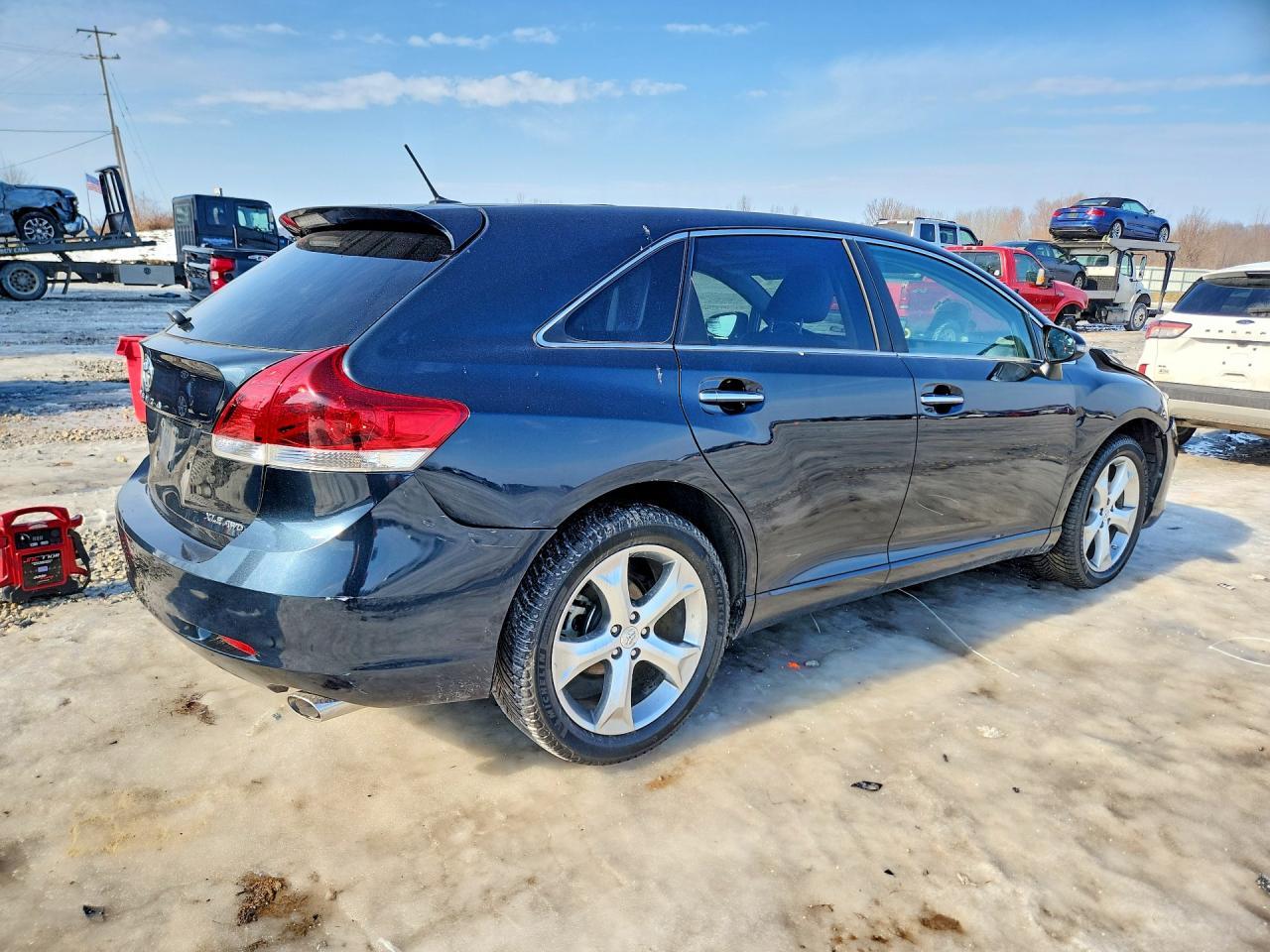 2015 Toyota Venza le