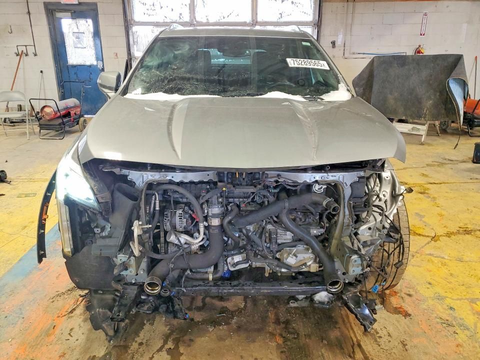 2023 Cadillac XT4 Premium Luxury