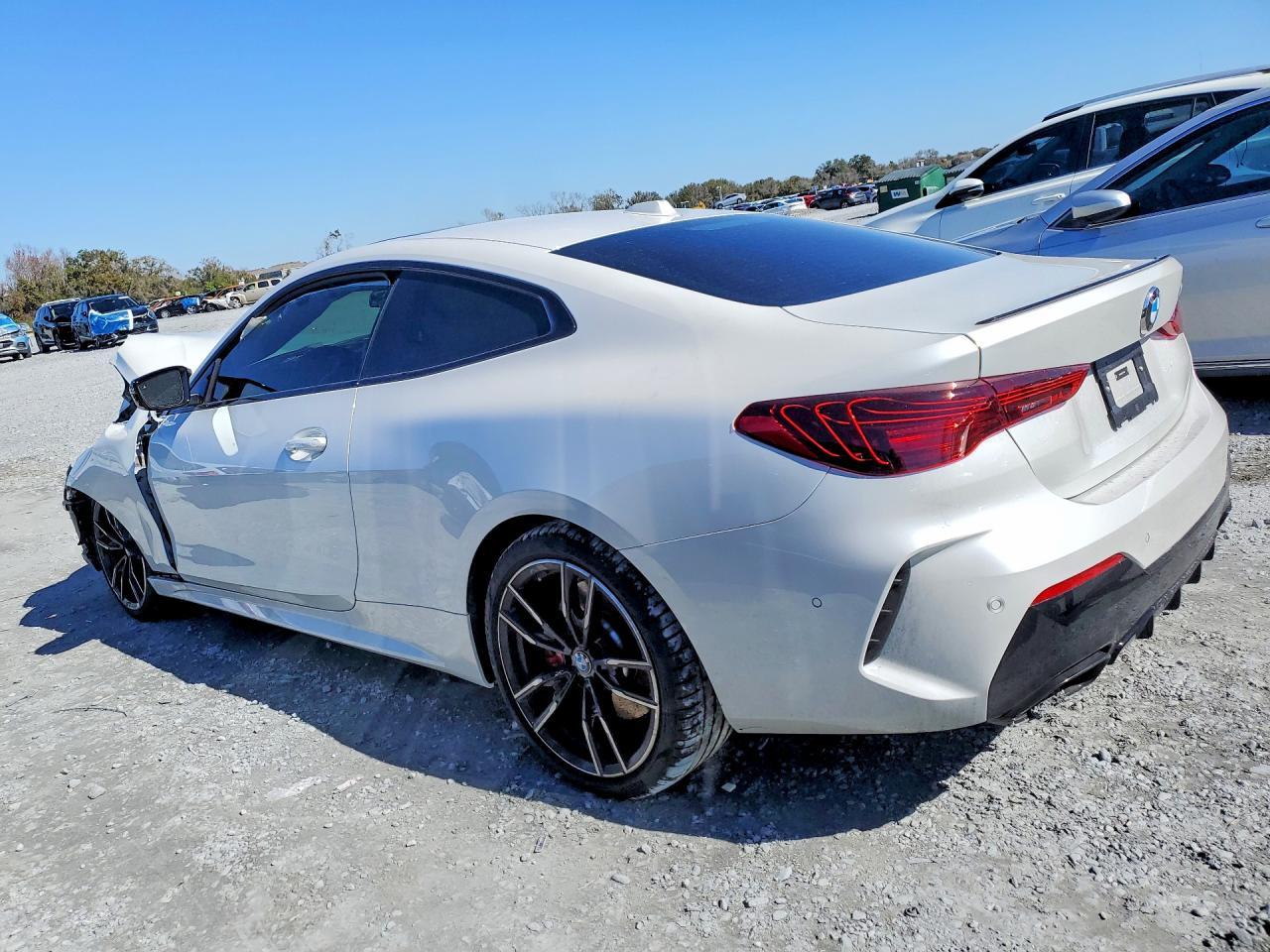 2026 BMW M440i