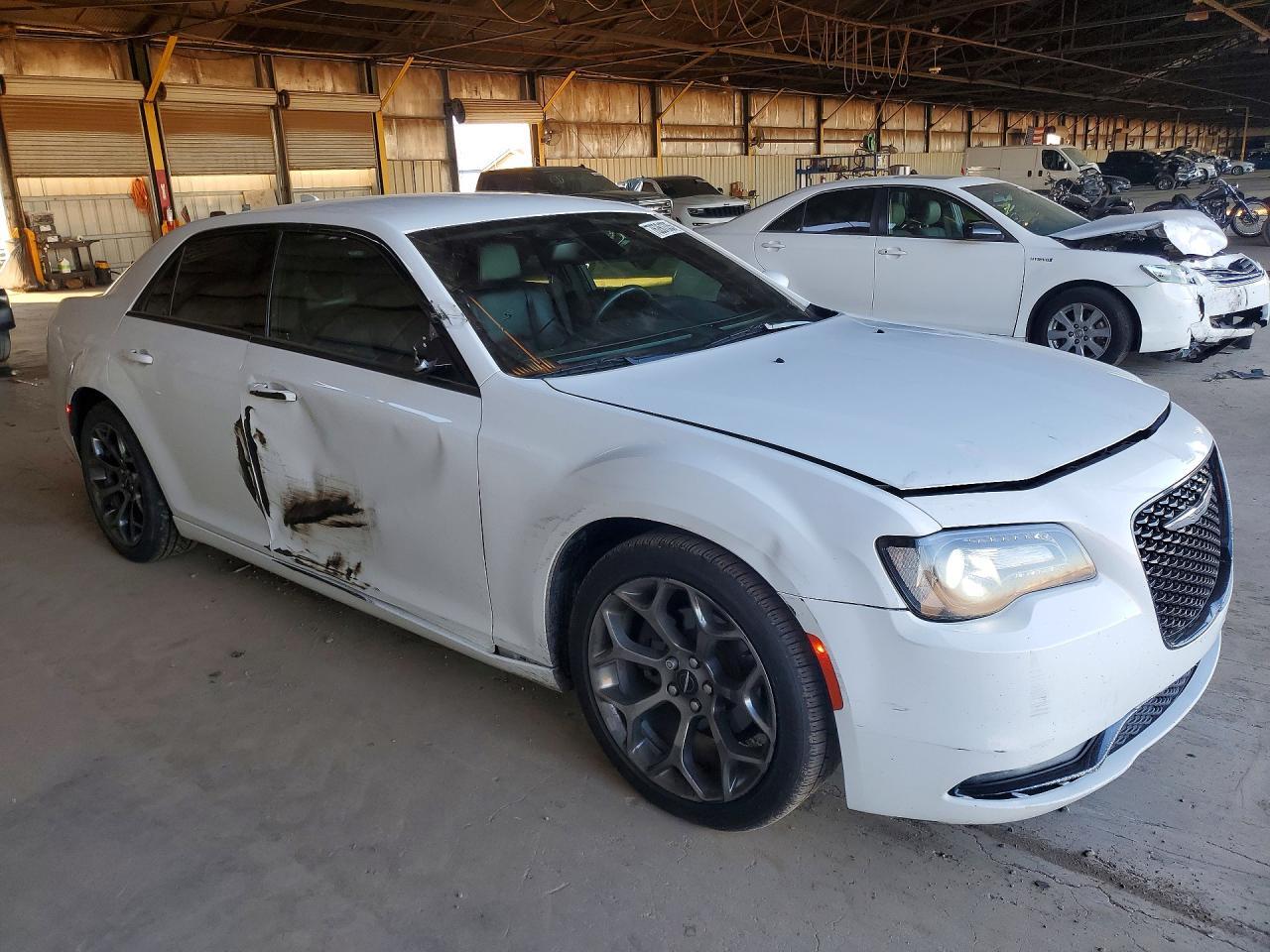 2015 Chrysler 300 s