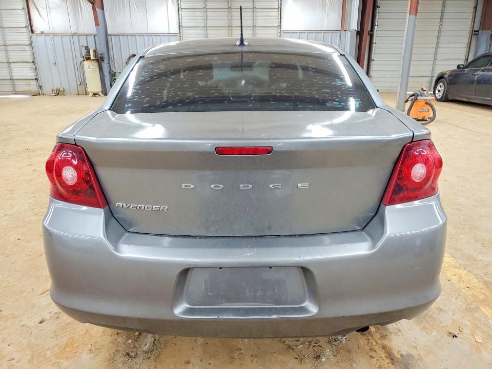 2013 Dodge Avenger se