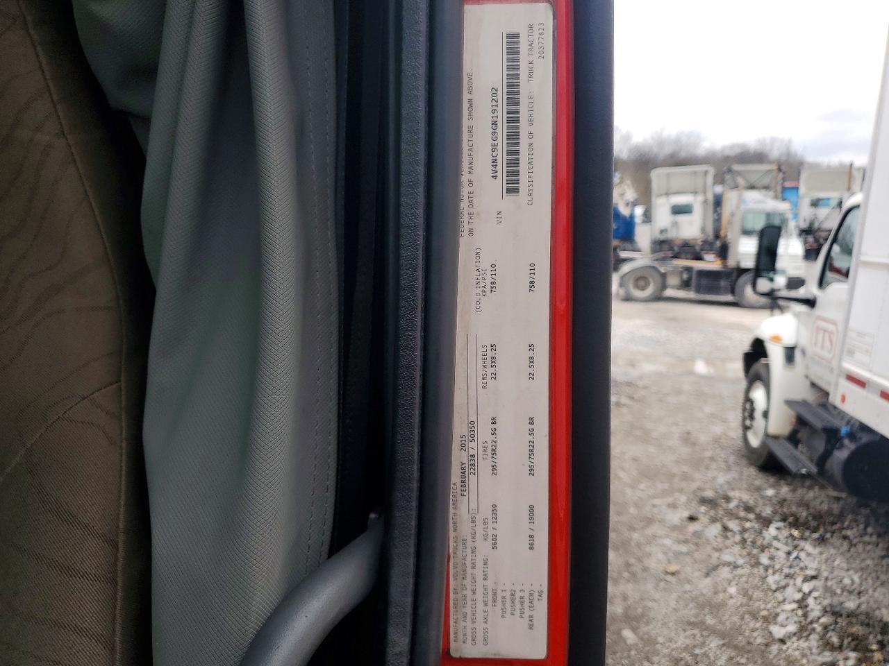 2016 Volvo VNL Semi Truck