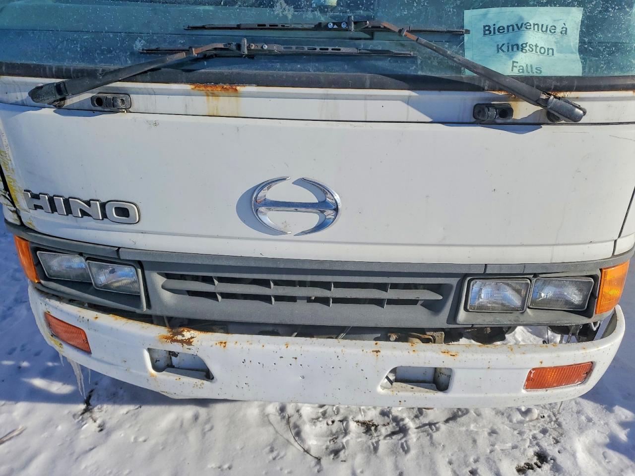 2004 Hino FB FB1817-BOX Truck
