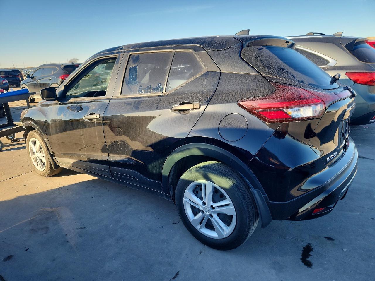 2024 Nissan Kicks s