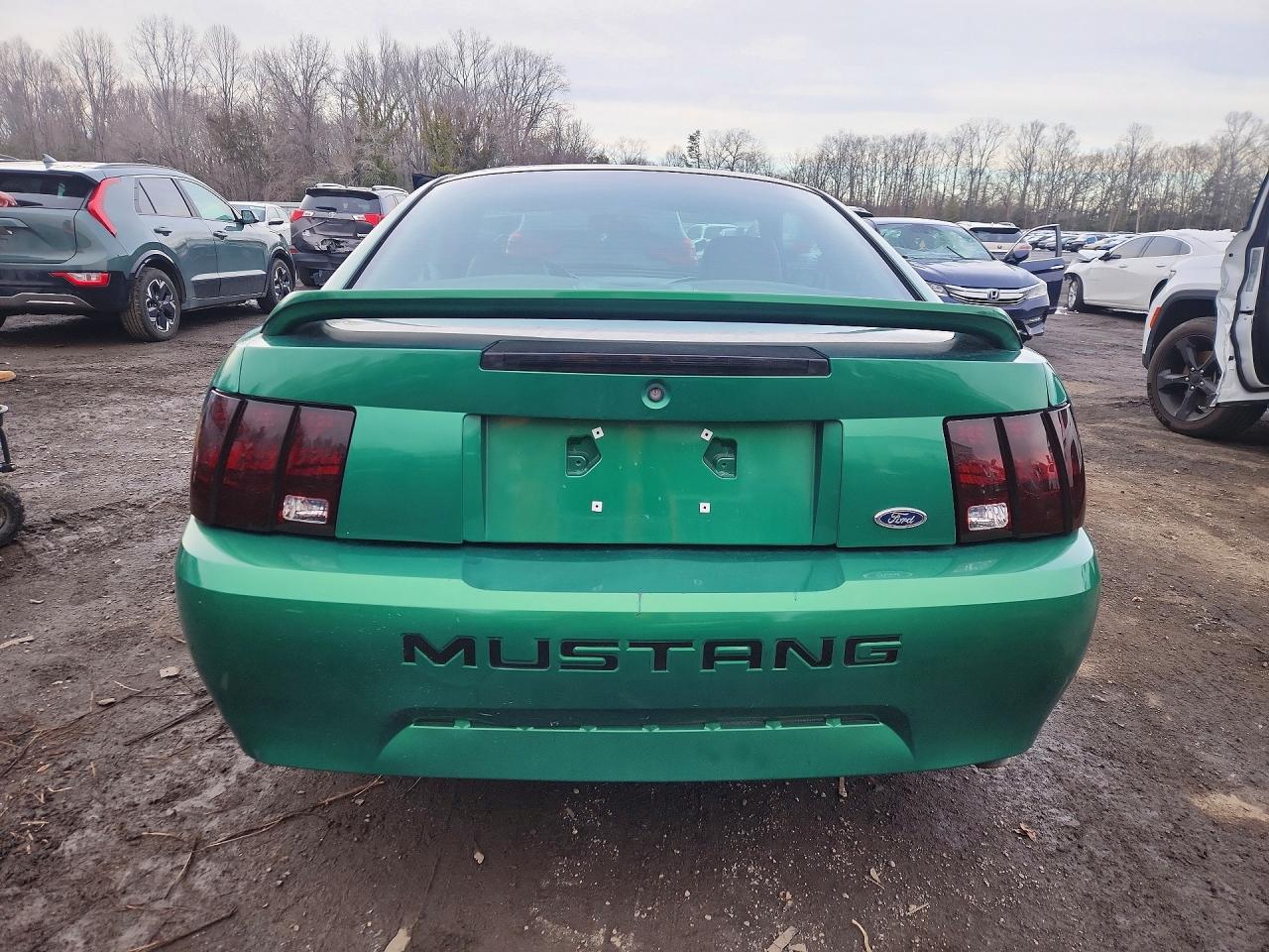 2000 Ford Mustang