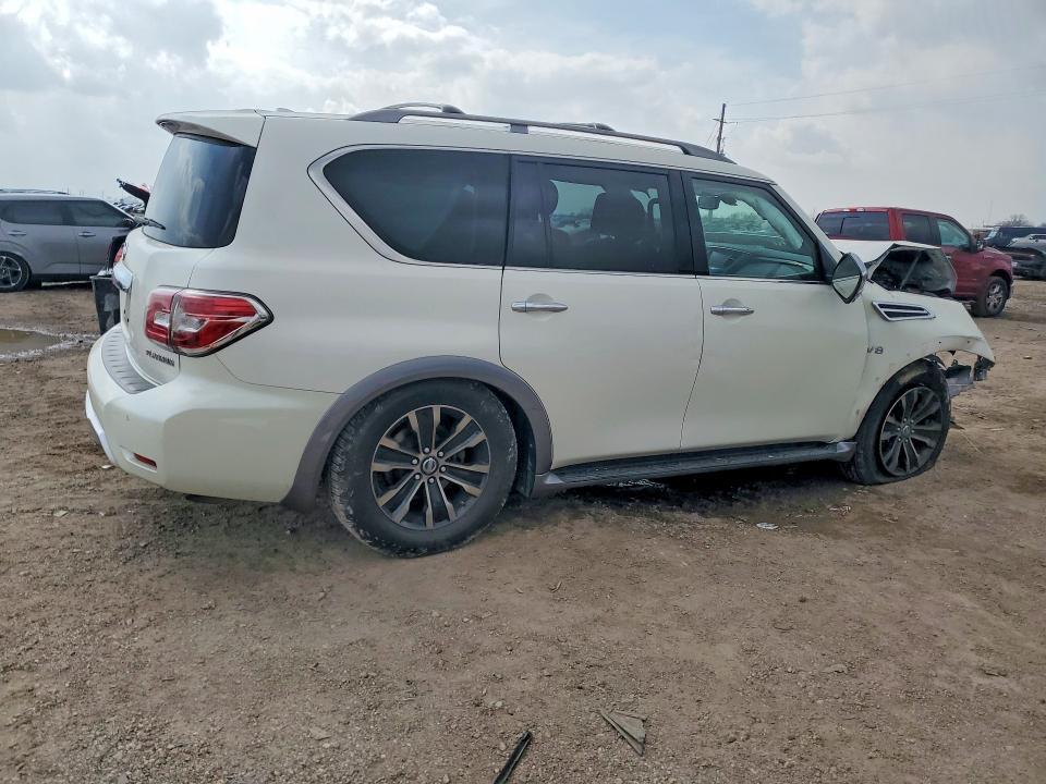 2017 Nissan Armada sv