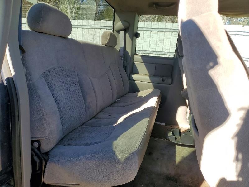 2000 Chevrolet Silverado C1500