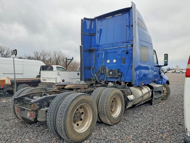 2022 International LT625