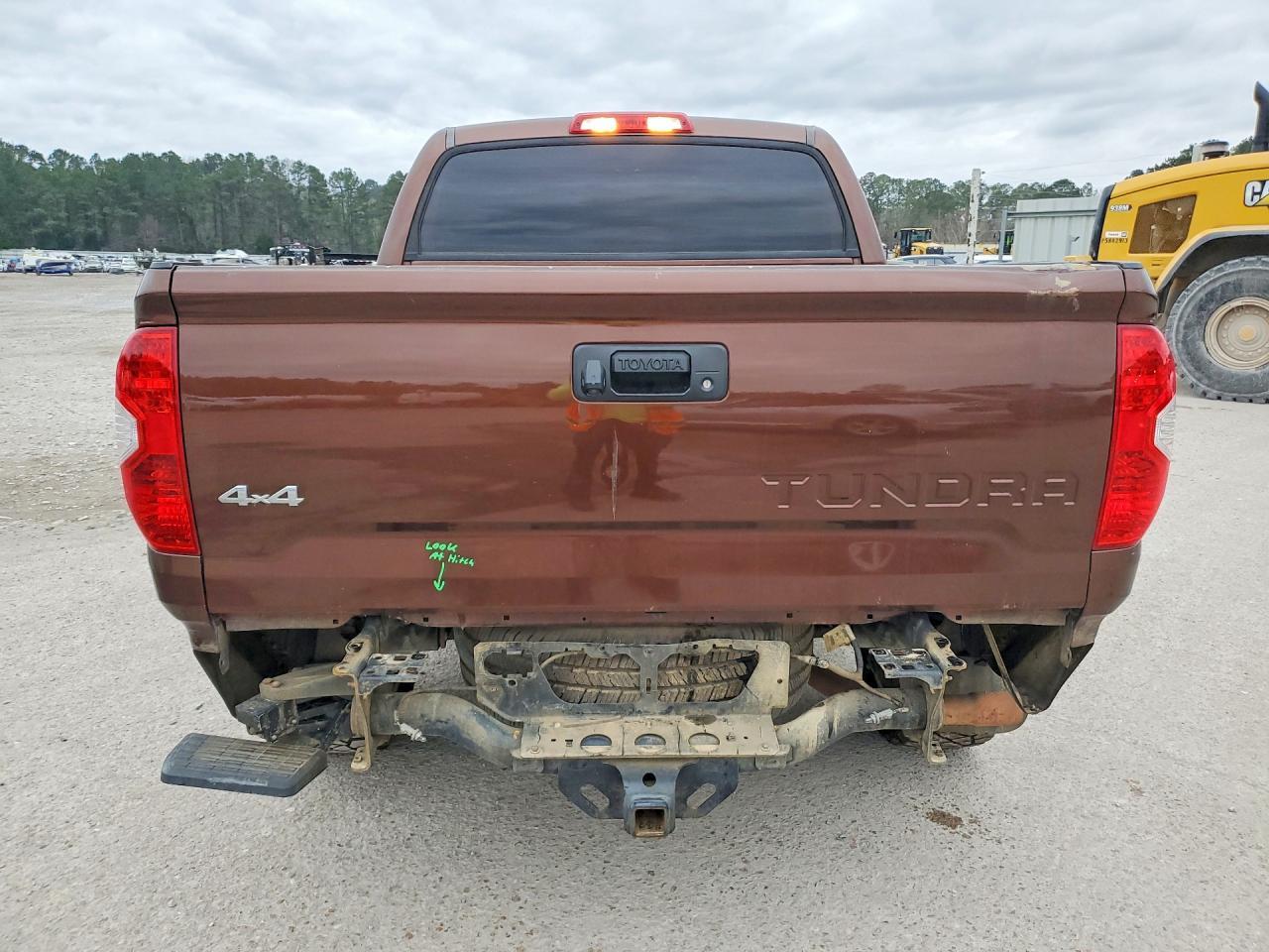 2014 Toyota Tundra Crewmax Limited