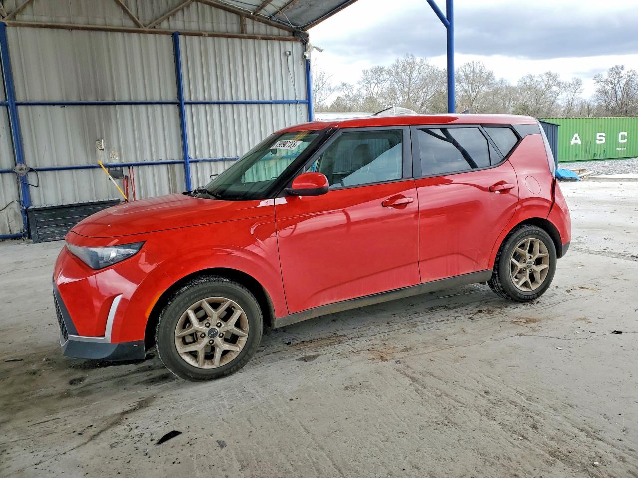 2023 KIA Soul lx
