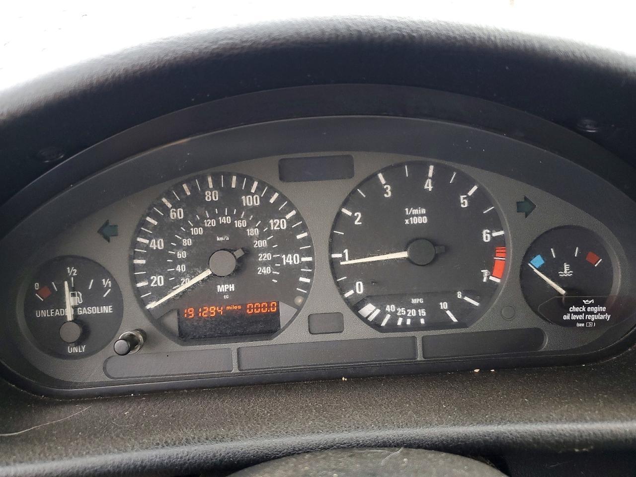 1998 BMW 328 i Automatic