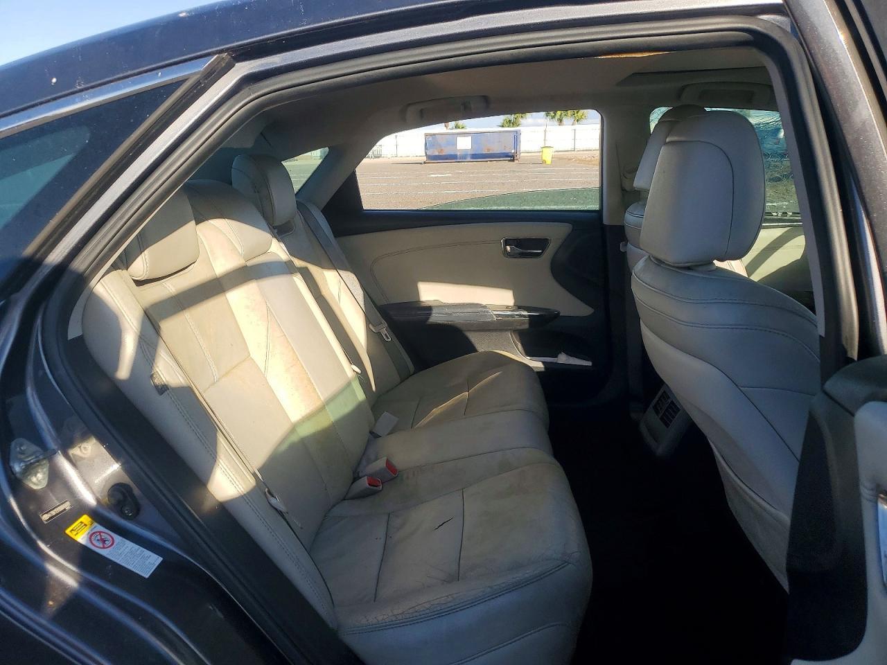 2013 Toyota Avalon Base