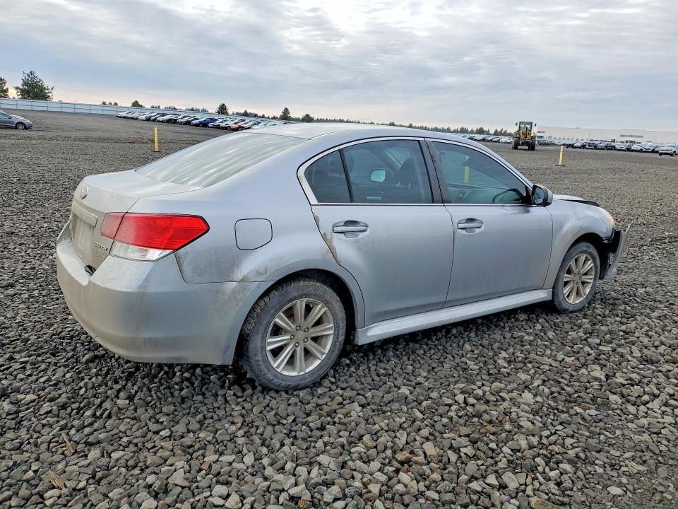 2011 Subaru Legacy 2.5i Premium