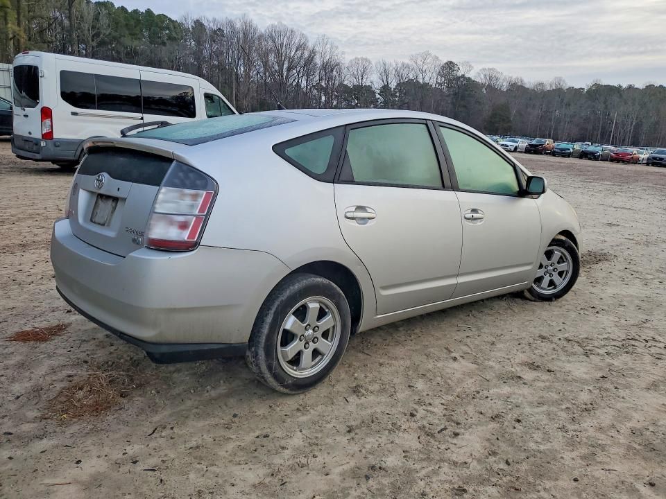 2005 Toyota Prius Base