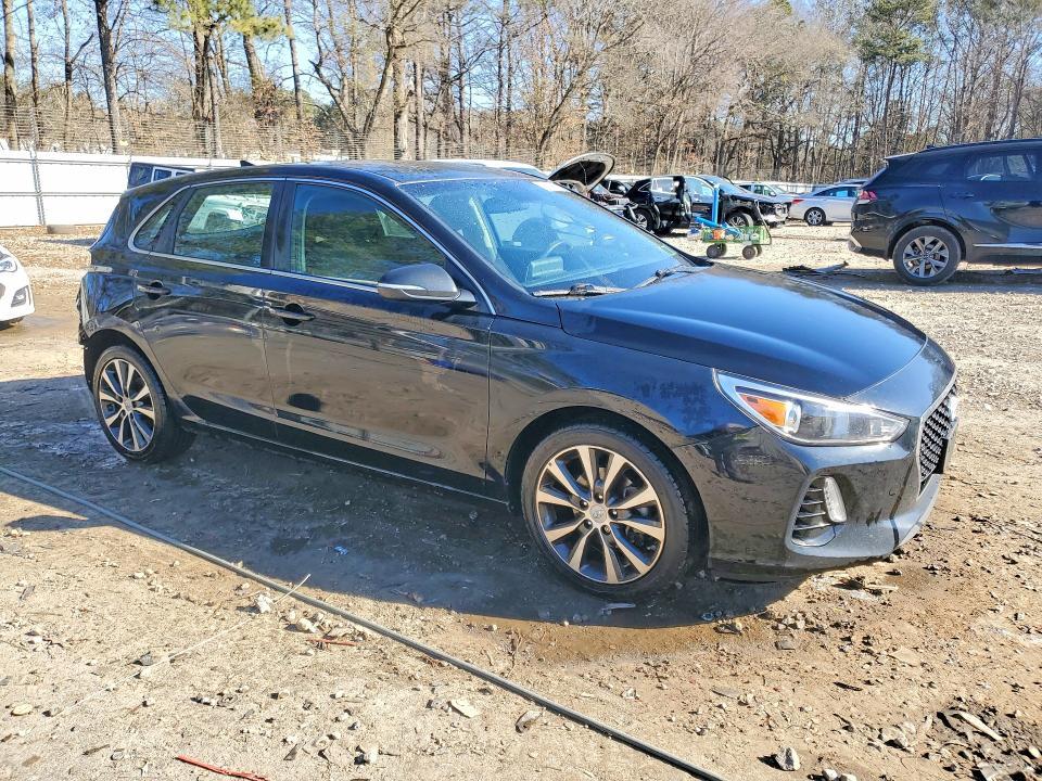 2018 Hyundai Elantra gt Base