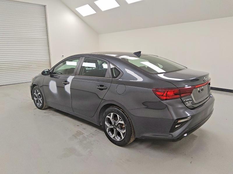 2021 KIA Forte fe
