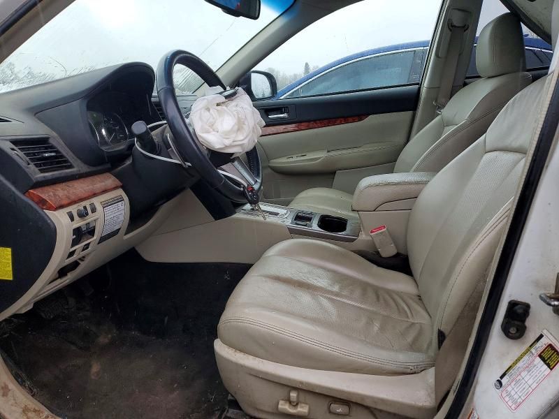 2010 Subaru Outback 2.5i Limited