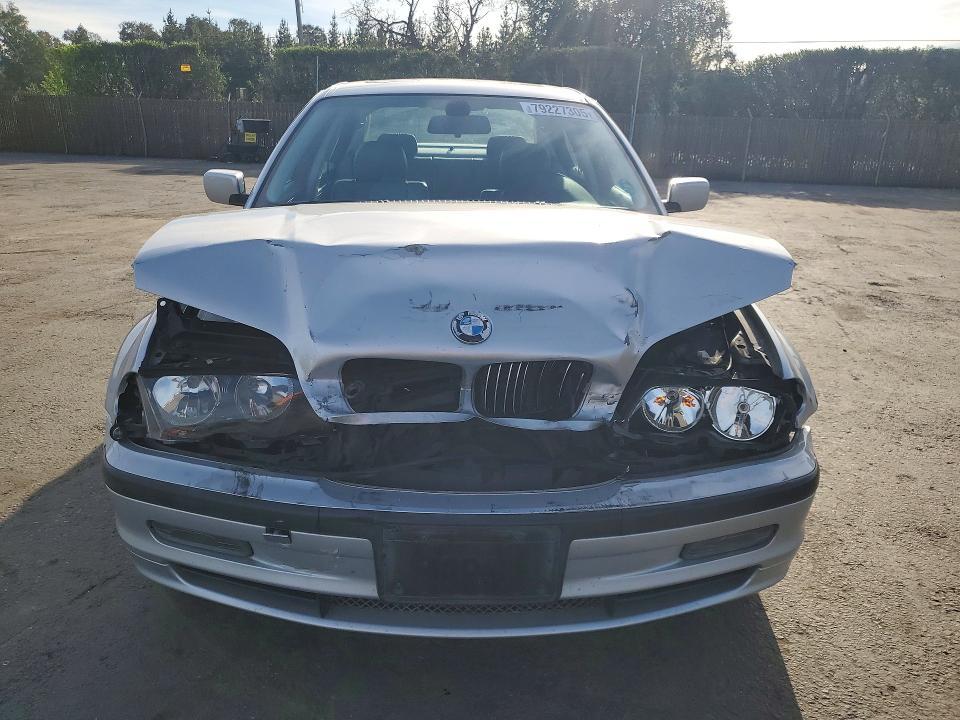 2000 BMW 328 i