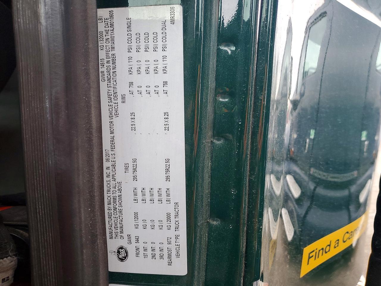 2018 Mack CXU613 Semi Truck