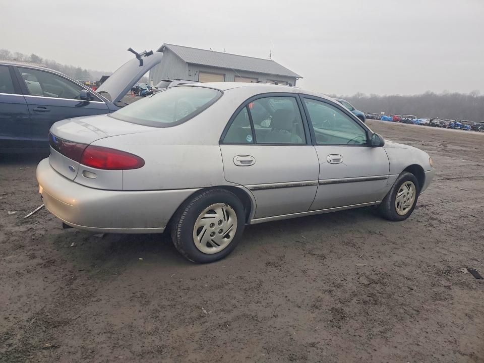 1997 Ford Escort lx