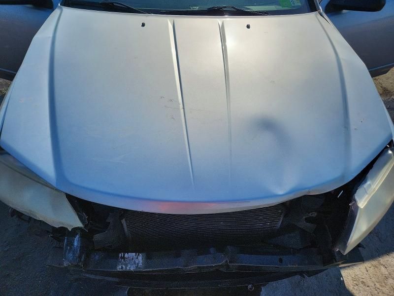 2012 Dodge Avenger se