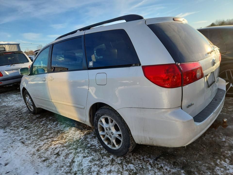 2006 Toyota Sienna xle