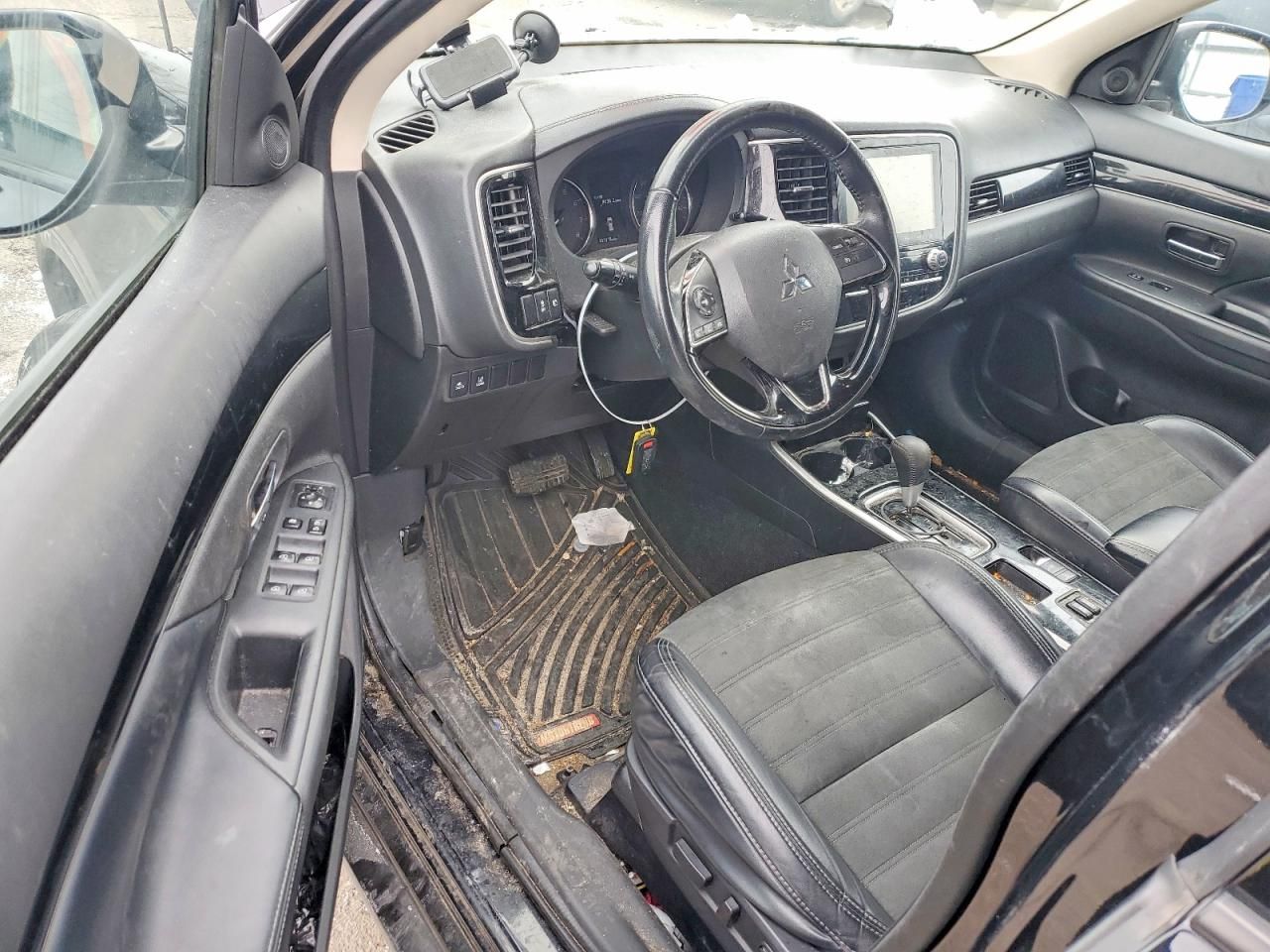 2020 Mitsubishi Outlander se