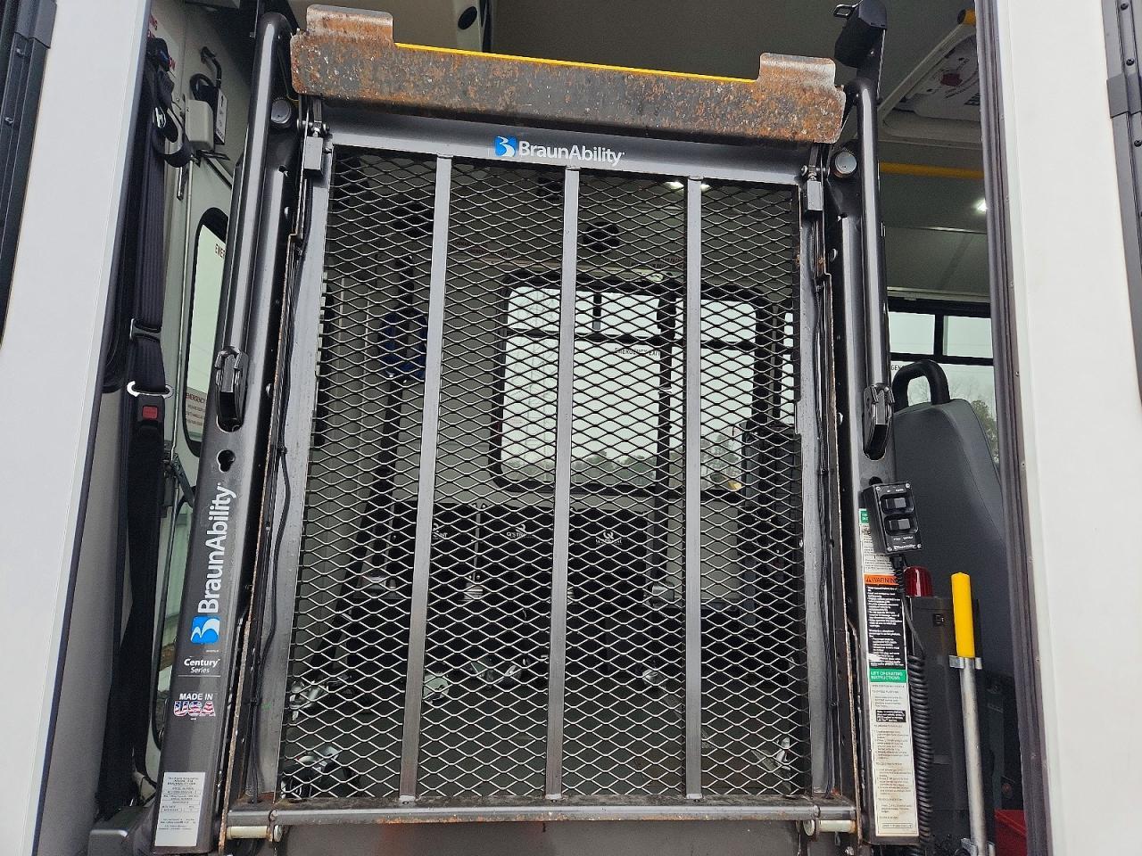 2020 Chevrolet Express G4500