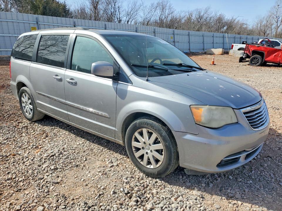 2014 Chrysler Town & Country Touring