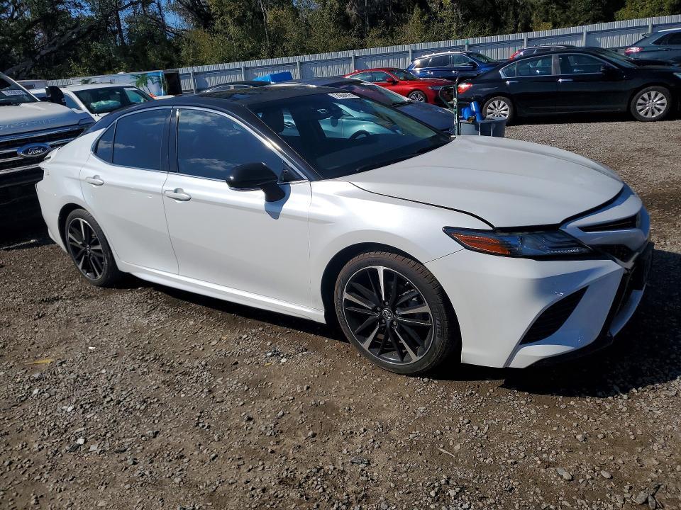 2018 Toyota Camry xse