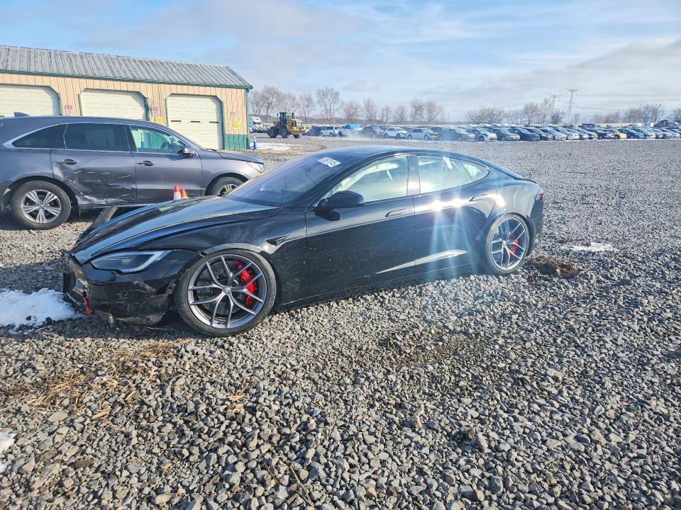 2025 Tesla Model s