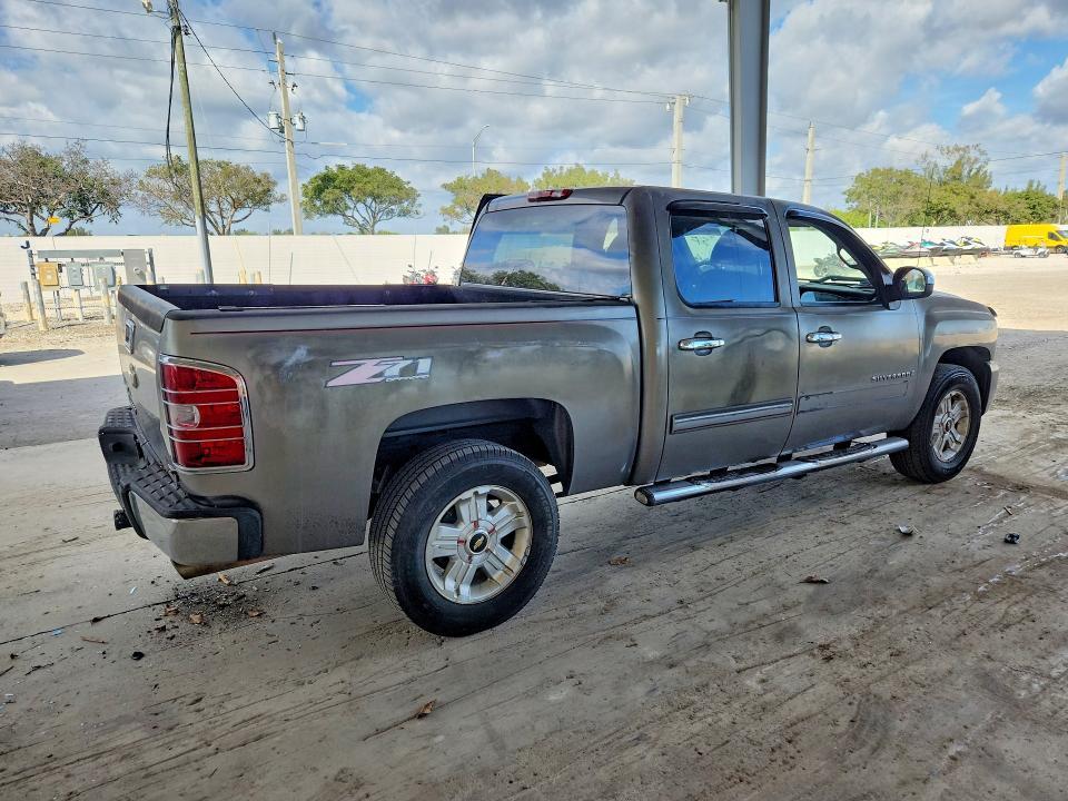 2009 Chevrolet Silverado C1500 LTZ