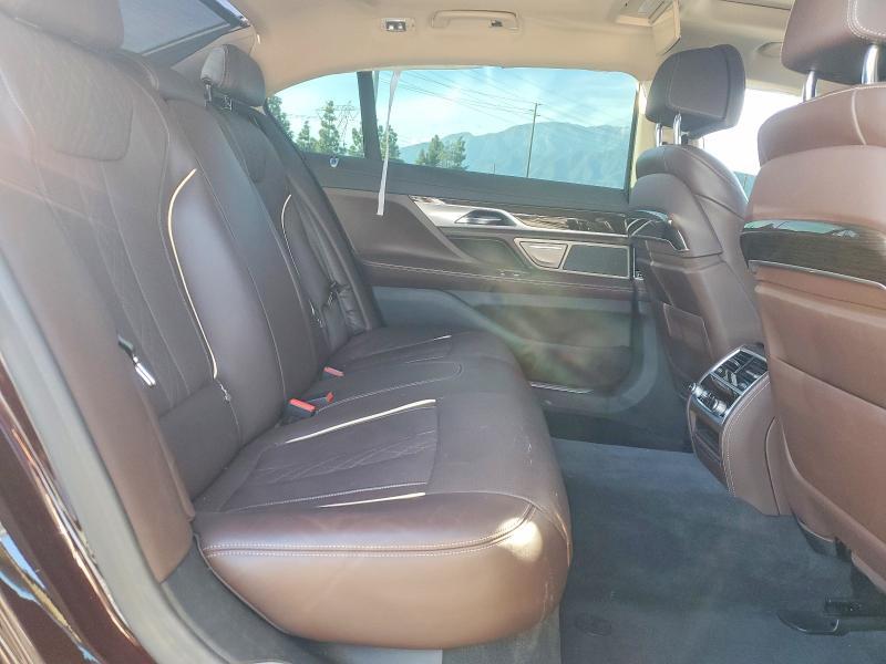 2020 BMW 750 xi