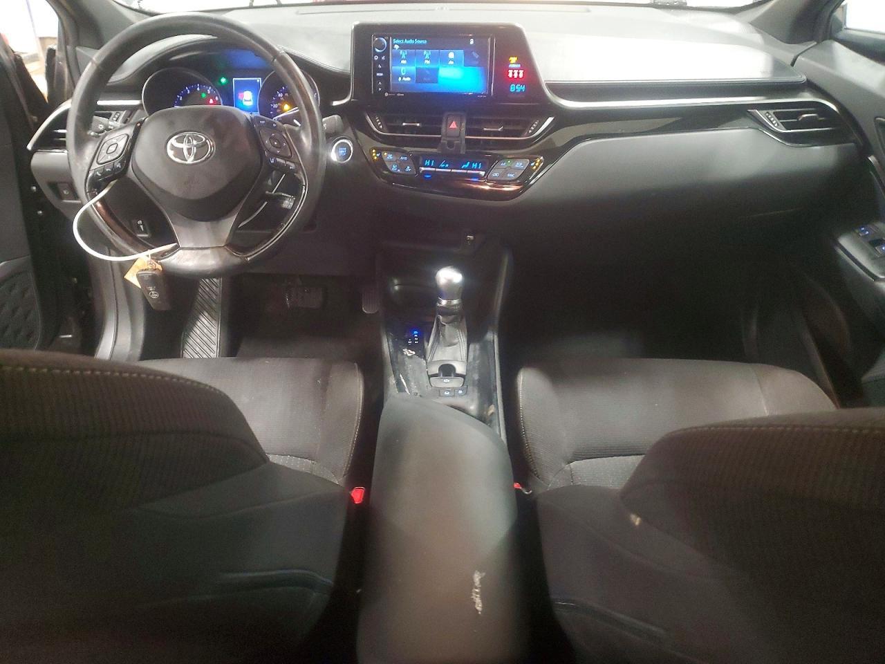 2018 Toyota C-hr xle