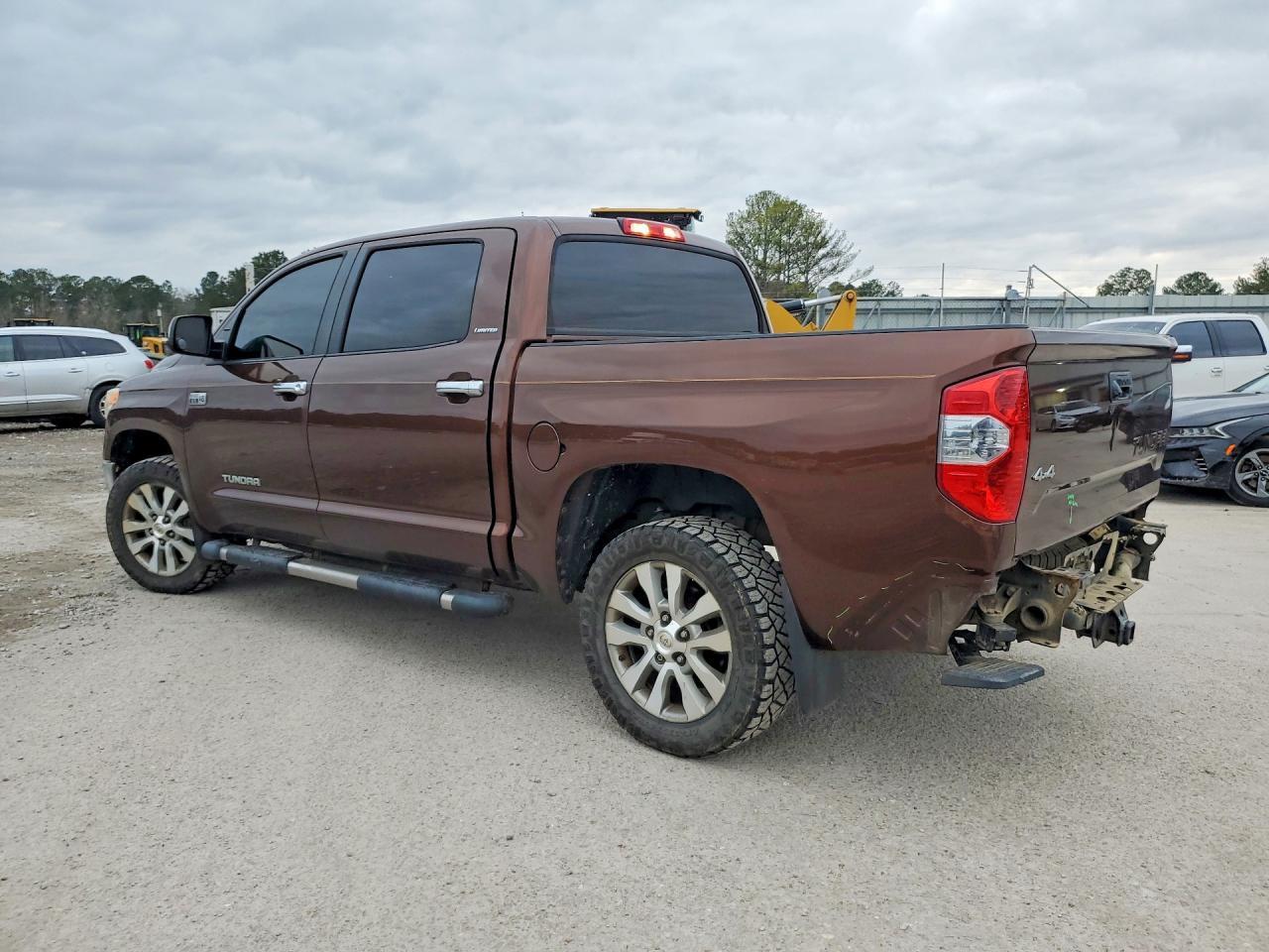 2014 Toyota Tundra Crewmax Limited