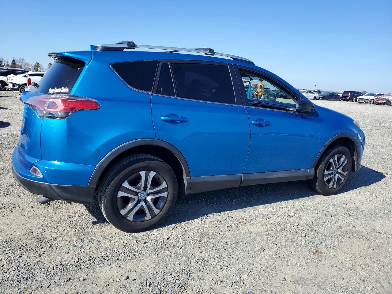 2016 Toyota Rav4 le