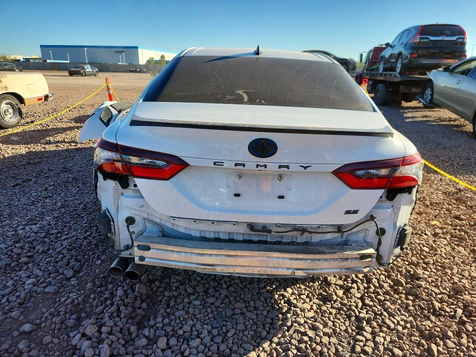 2024 Toyota Camry Hybrid