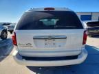 2006 Chrysler Town & Country
