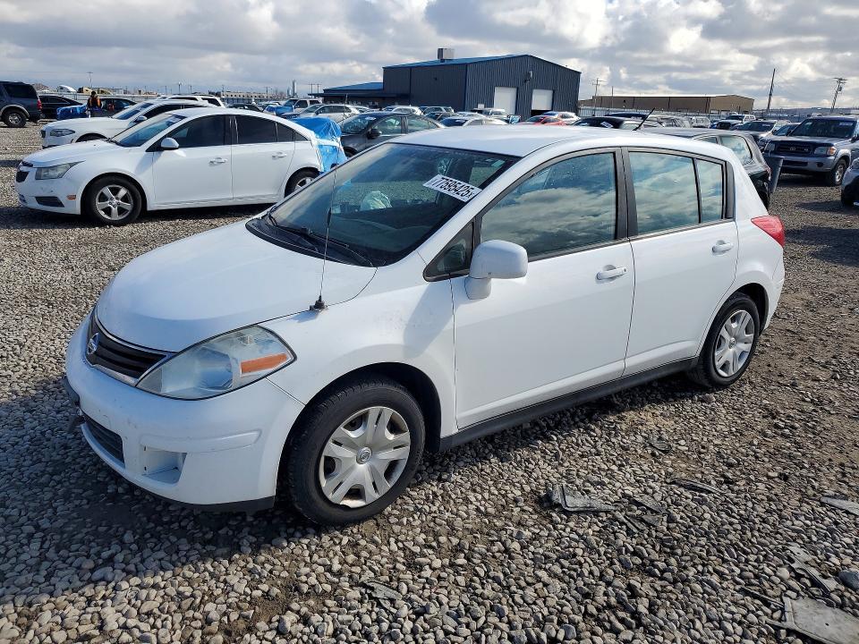 2012 Nissan Versa s